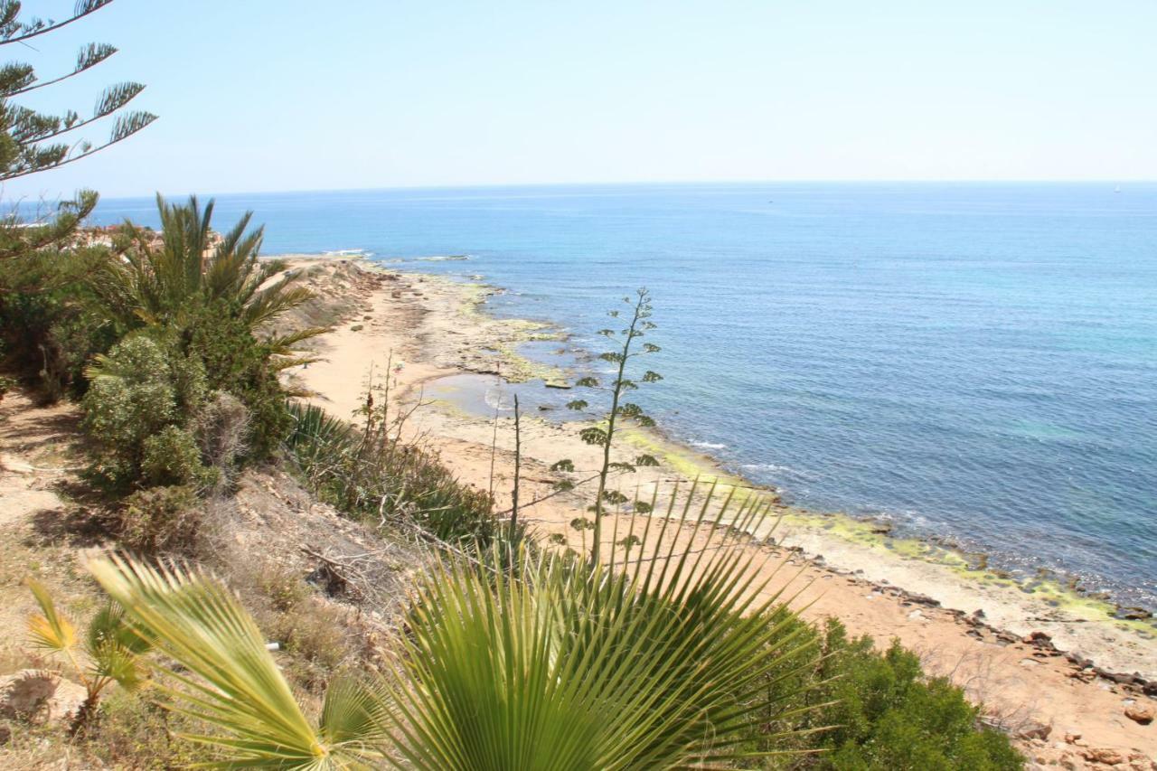 Bungalow Frente Al Mar Torrevieja Exteriör bild